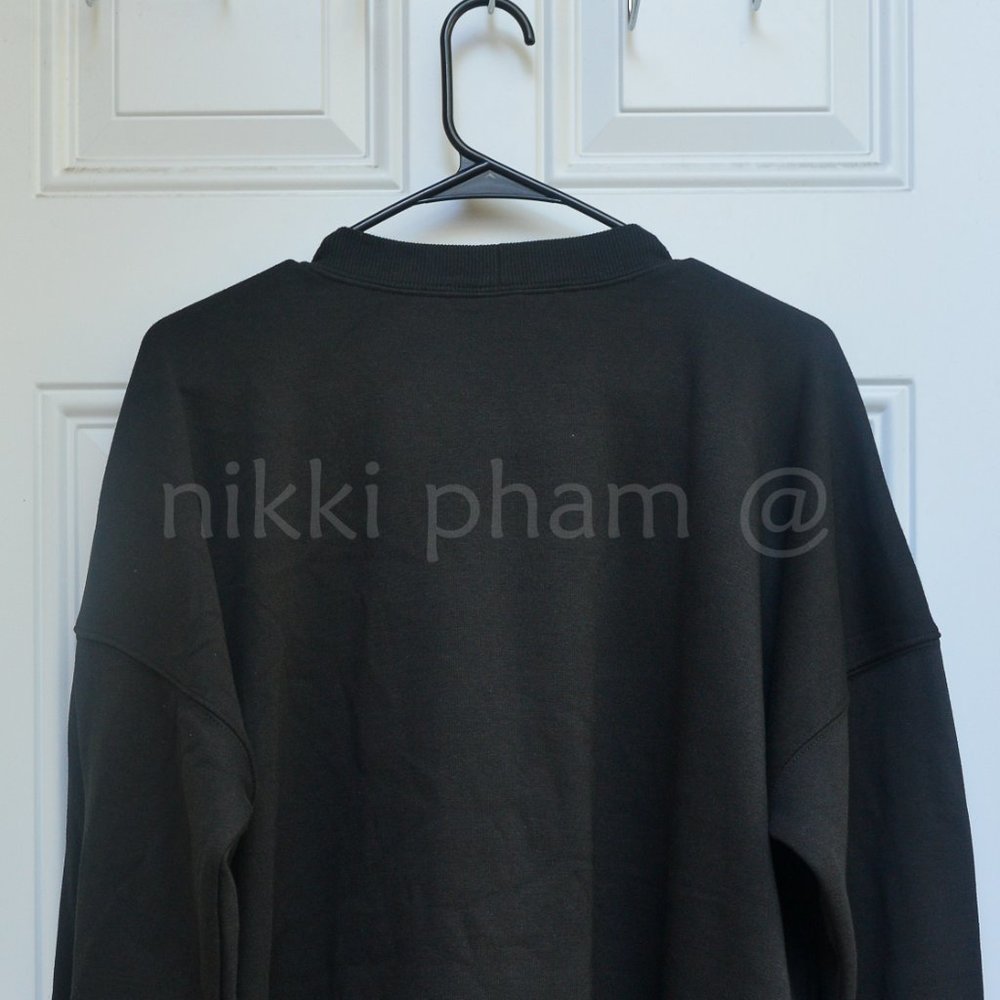 Kirkland Signature Ladies' Cozy Crewneck in black size XXL - Picture 3 of 4